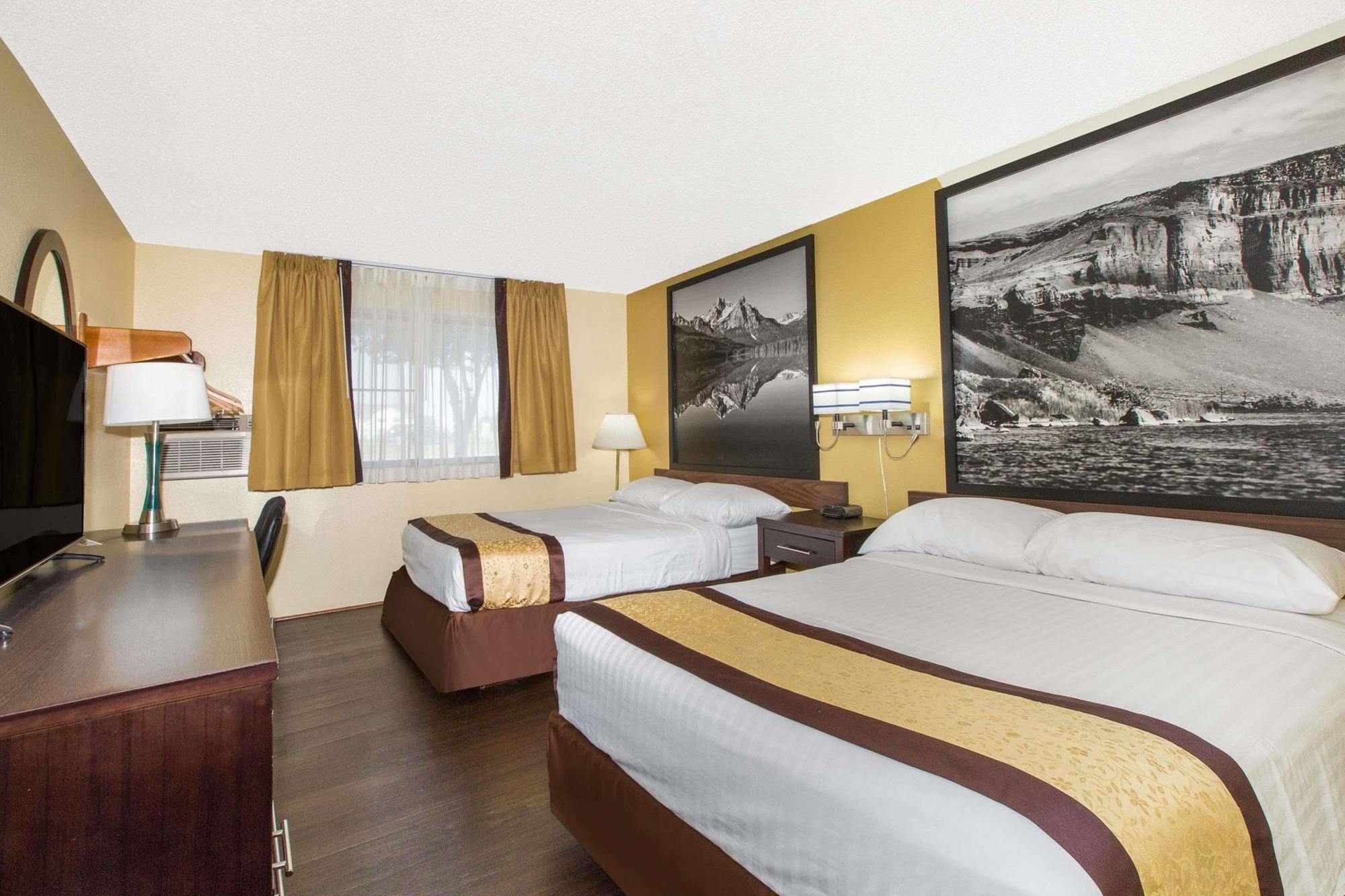 Super 8 By Wyndham Nampa Hotell Exteriör bild